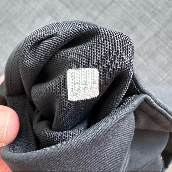 Lululemon Wunder Under SmoothCover High-Rise
Tight 25" - Picture 4 of 4